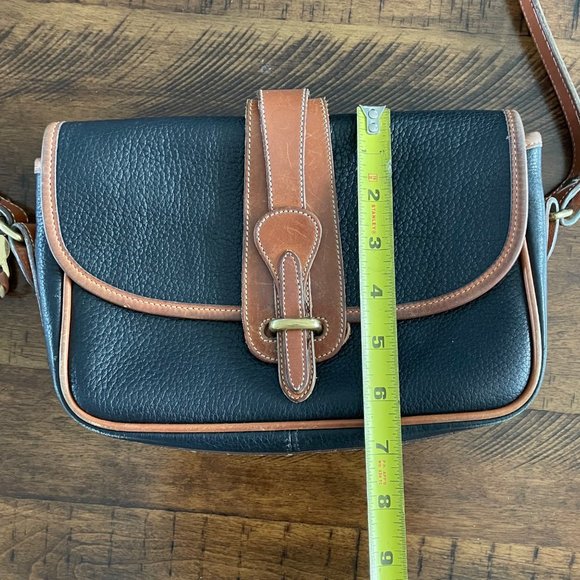 Dooney and Bourke Vintage Flap Black Brown Leather Adjustable Crossbody Bag - Picture 10 of 13